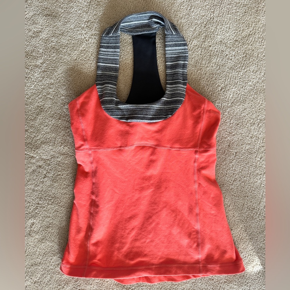 Lululemon tank top